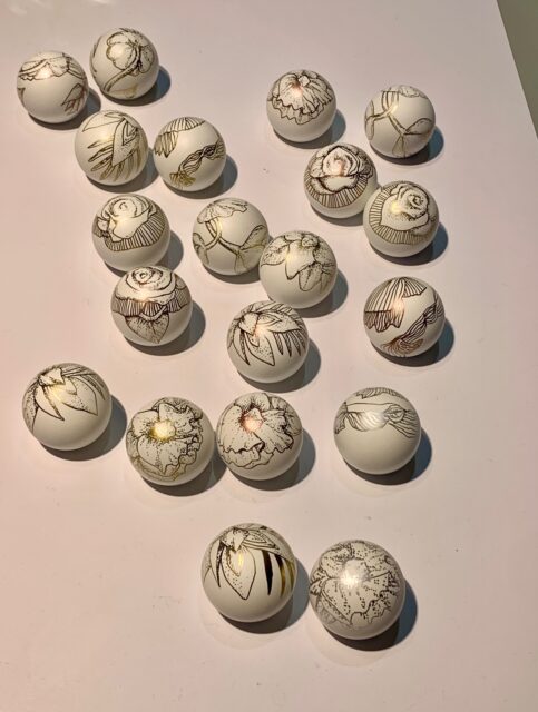 @marie_debre_chapuis creating live custom illustrations for @infinimentcoty fragrances at @libertylondon ✨🫶
#portfolio #beauty #luxurybrand #photography